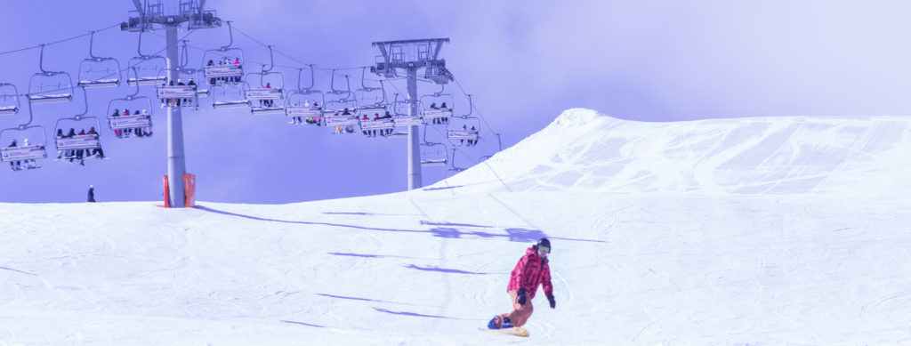 Skiing in Tahko